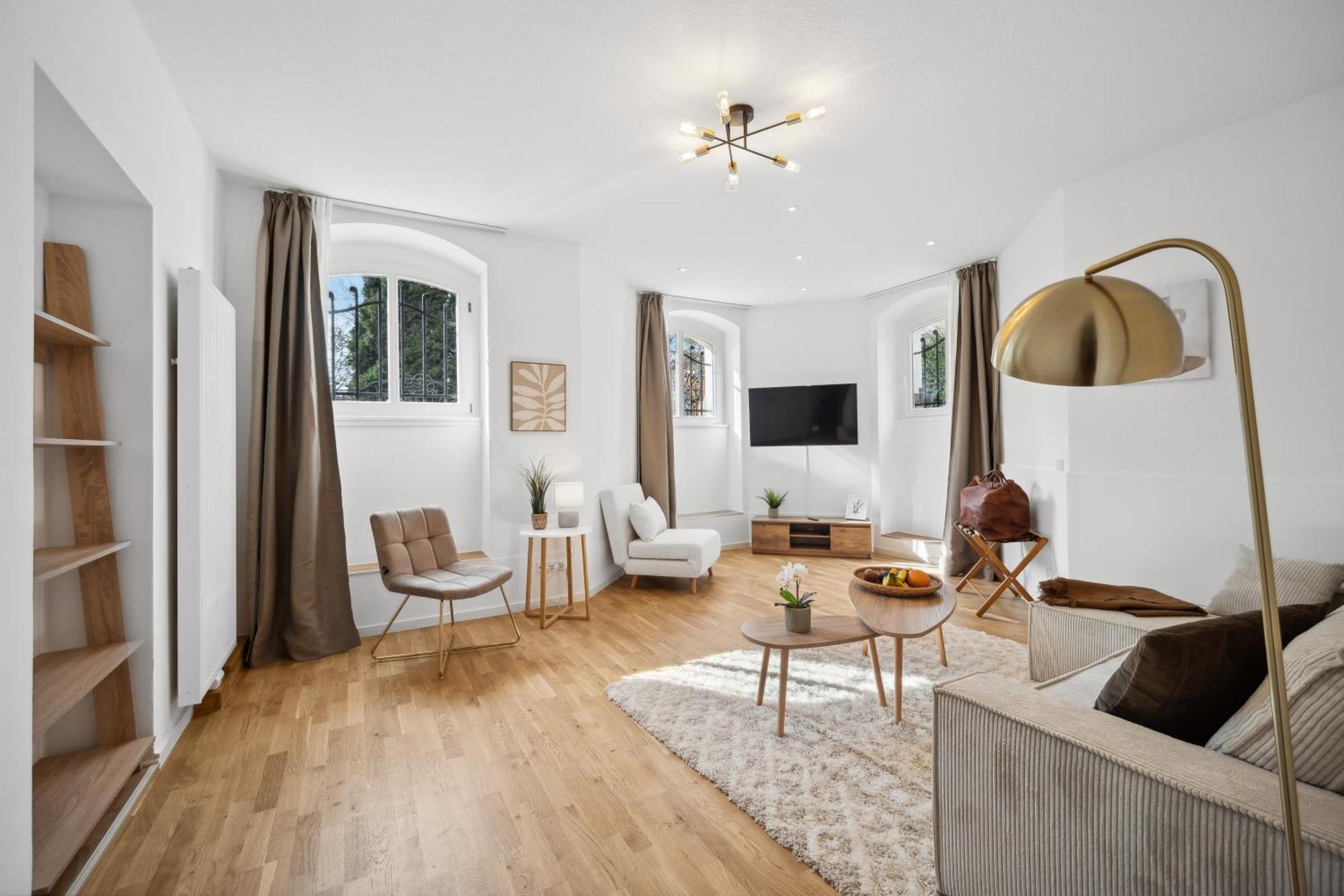 Apartment Wiener Palais Am Grossen Garten, Arbeitsplatz, Familie, 7 Pers, Smart-tv